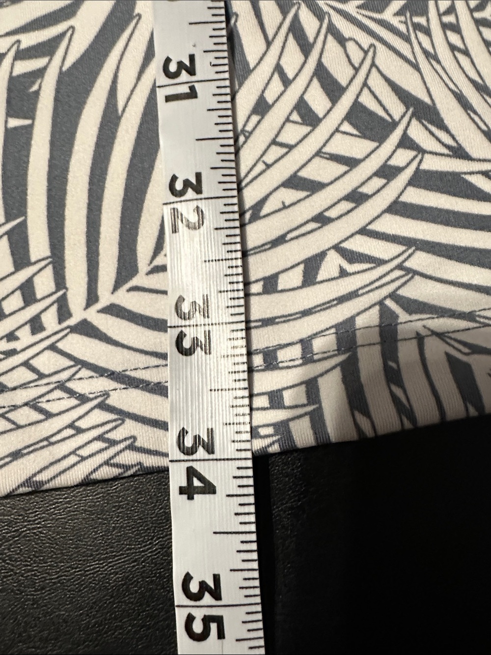 Tommy Bahama Grey & White Leaf-Print Sleeveless Midi Dress - Picture 6 of 8